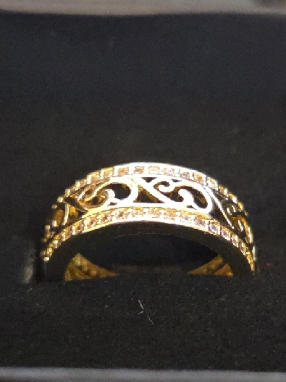 Gold Filigree Scroll Ring with Pavé Crystals - Women's Gold Band Size 6 NIB